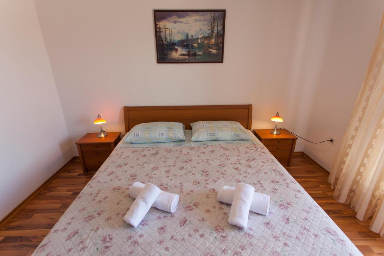 Apartman Budimir1 Cres Exterior photo